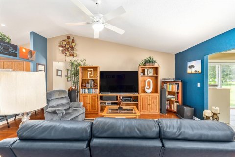 House in Summerfield, Florida 3 bedrooms, 156.17 sq.m. № 1774755 - photo 20