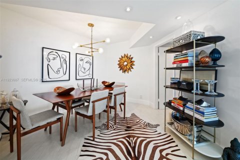 Condominio en alquiler en Aventura, Florida, 2 dormitorios, 115.2 m2 № 1982094 - foto 13