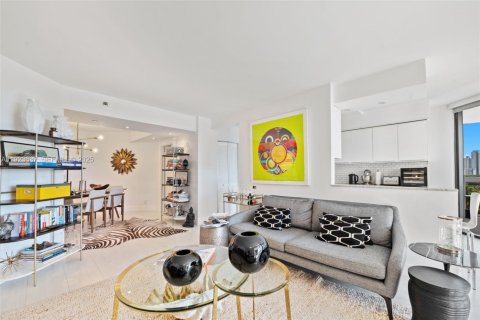 Condominio en alquiler en Aventura, Florida, 2 dormitorios, 115.2 m2 № 1982094 - foto 14