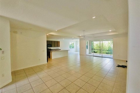 Villa ou maison à louer à Land O' Lakes, Floride: 4 chambres, 244.7 m2 № 2109626 - photo 3