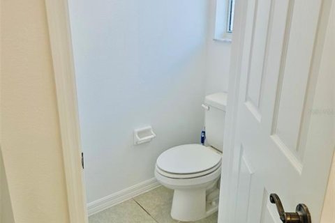 Villa ou maison à louer à Land O' Lakes, Floride: 4 chambres, 244.7 m2 № 2109626 - photo 6