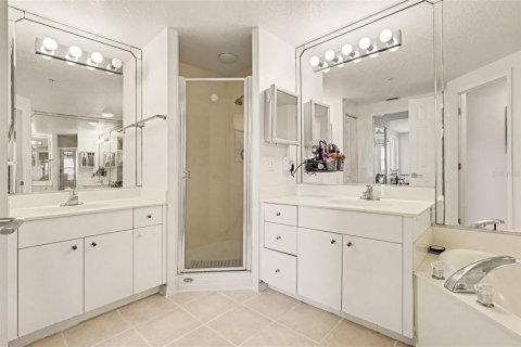Condominio en venta en Cocoa, Florida, 2 dormitorios, 150.13 m2 № 2097237 - foto 16