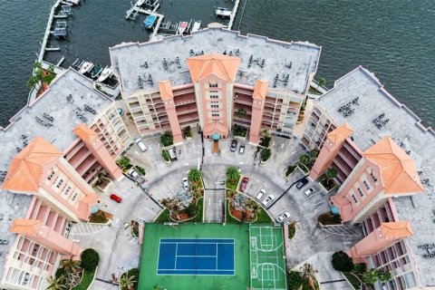 Condominio en Cocoa, Florida, 2 dormitorios  № 2097237