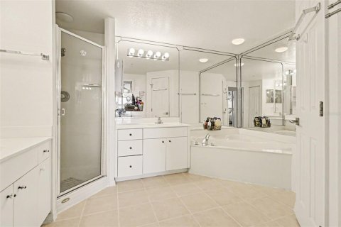 Condominio en venta en Cocoa, Florida, 2 dormitorios, 150.13 m2 № 2097237 - foto 17