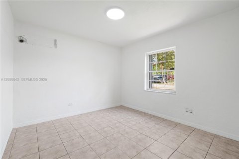 Villa ou maison à vendre à Homestead, Floride: 3 chambres, 128.67 m2 № 2186402 - photo 12