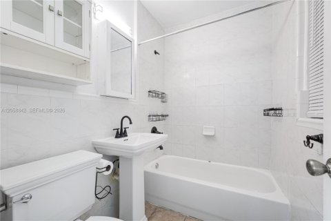 Villa ou maison à vendre à Homestead, Floride: 3 chambres, 128.67 m2 № 2186402 - photo 28
