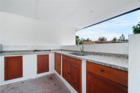 Villa ou maison à vendre à Homestead, Floride: 3 chambres, 128.67 m2 № 2186402 - photo 16