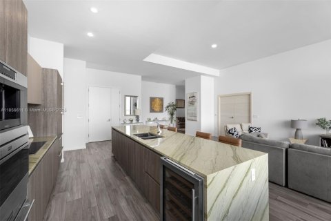 Condo in Miami, Florida, 3 bedrooms  № 1962896 - photo 9