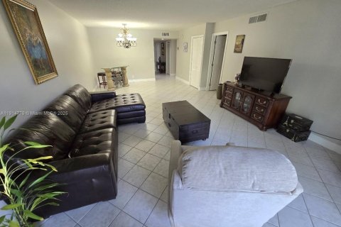 Copropriété à louer à Weston, Floride: 2 chambres, 116.69 m2 № 1972064 - photo 21