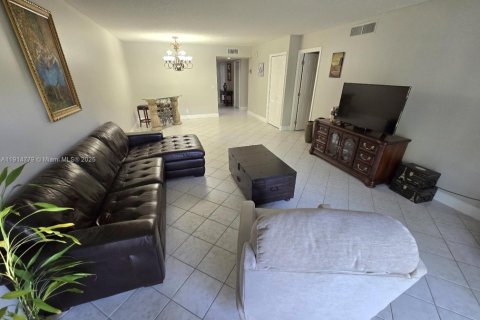 Copropriété à louer à Weston, Floride: 2 chambres, 116.69 m2 № 1972064 - photo 16