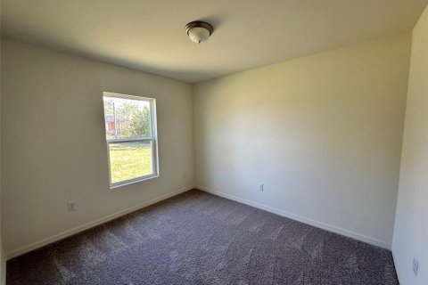 Casa en alquiler en Punta Gorda, Florida, 4 dormitorios, 170.57 m2 № 1908927 - foto 13