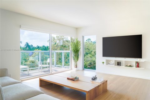 Condo in Bal Harbour, Florida, 3 bedrooms  № 1761811 - photo 9