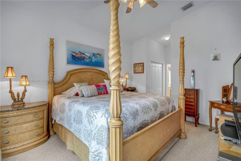 Villa ou maison à vendre à Pembroke Pines, Floride: 3 chambres, 157.1 m2 № 1970316 - photo 8