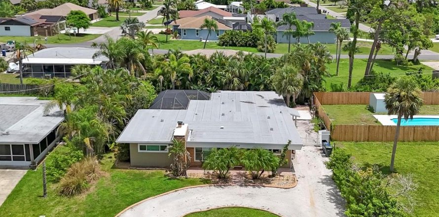 Villa ou maison à Venice, Floride 4 chambres, 203.27 m2 № 1901298