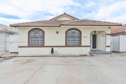 Villa ou maison à Hialeah Gardens, Floride 4 chambres, 143.16 m2 № 2383003