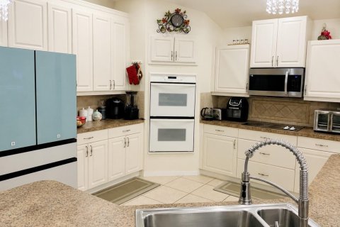 Villa ou maison à vendre à Port St. Lucie, Floride: 4 chambres, 214.6 m2 № 2085488 - photo 19