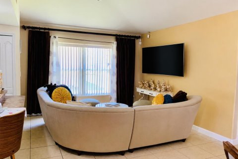 Villa ou maison à vendre à Port St. Lucie, Floride: 4 chambres, 214.6 m2 № 2085488 - photo 29