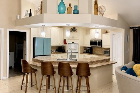 Villa ou maison à vendre à Port St. Lucie, Floride: 4 chambres, 214.6 m2 № 2085488 - photo 16