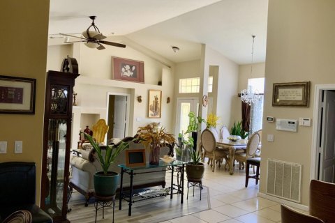 Villa ou maison à vendre à Port St. Lucie, Floride: 4 chambres, 214.6 m2 № 2085488 - photo 26