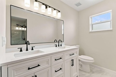 Villa ou maison à vendre à Port St. Lucie, Floride: 4 chambres, 246.47 m2 № 2245123 - photo 14