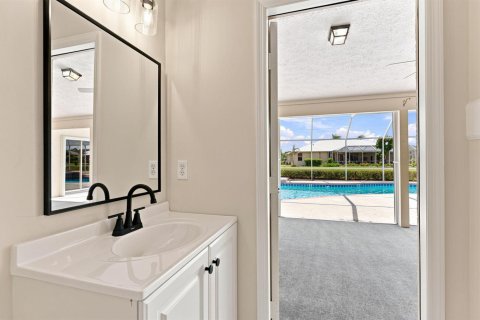 Villa ou maison à vendre à Port St. Lucie, Floride: 4 chambres, 246.47 m2 № 2245123 - photo 22