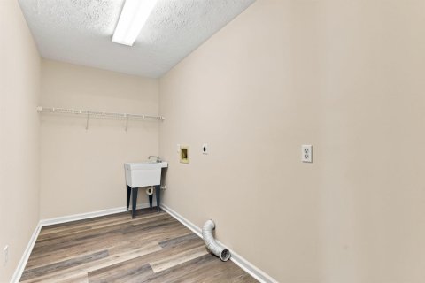 Villa ou maison à vendre à Port St. Lucie, Floride: 4 chambres, 246.47 m2 № 2245123 - photo 18