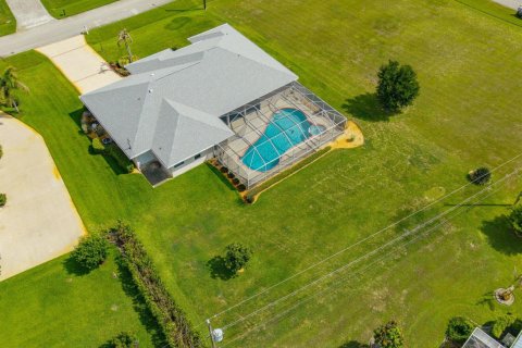 Villa ou maison à vendre à Port St. Lucie, Floride: 4 chambres, 246.47 m2 № 2245123 - photo 26