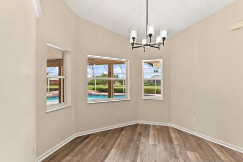 Villa ou maison à vendre à Port St. Lucie, Floride: 4 chambres, 246.47 m2 № 2245123 - photo 9