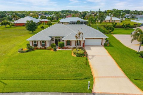 Villa ou maison à Port St. Lucie, Floride 4 chambres, 246.47 m2 № 2245123