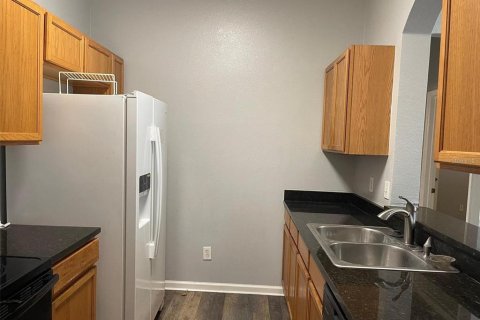 Condo in Orlando, Florida, 2 bedrooms  № 1778015 - photo 4