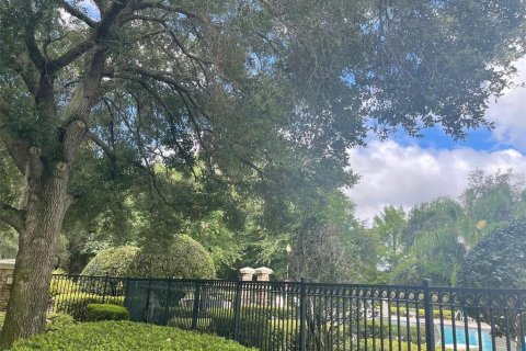 Condo in Orlando, Florida, 2 bedrooms  № 1778015 - photo 10