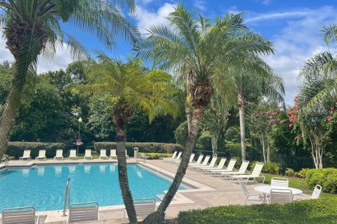 Condo in Orlando, Florida, 2 bedrooms  № 1778015 - photo 11