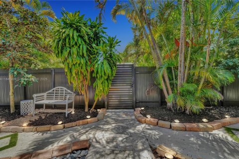 Villa ou maison à vendre à Fort Lauderdale, Floride: 3 chambres, 100.89 m2 № 1848358 - photo 5