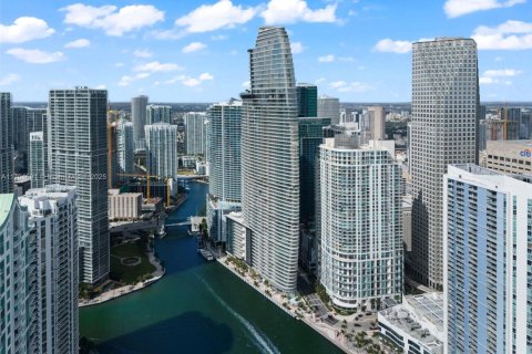 Condominio en venta en Miami, Florida, 1 dormitorio, 71.26 m2 № 1457993 - foto 6