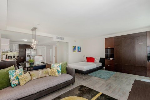Copropriété à louer à Miami Beach, Floride: 61.32 m2 № 10254 - photo 4
