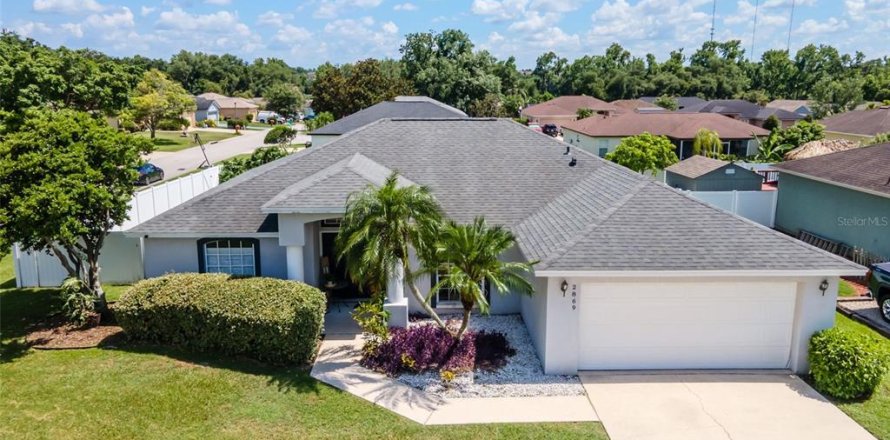 Casa en Lakeland, Florida 3 dormitorios, 204.01 m2 № 1796197