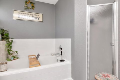 Casa en venta en Lakeland, Florida, 3 dormitorios, 204.01 m2 № 1796197 - foto 25