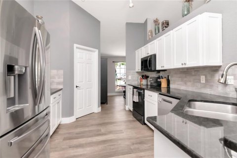 Casa en venta en Lakeland, Florida, 3 dormitorios, 204.01 m2 № 1796197 - foto 17
