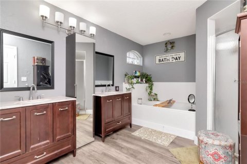 Casa en venta en Lakeland, Florida, 3 dormitorios, 204.01 m2 № 1796197 - foto 24