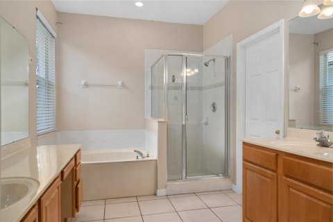Villa ou maison à vendre à Orlando, Floride: 4 chambres, 235.51 m2 № 2203513 - photo 26