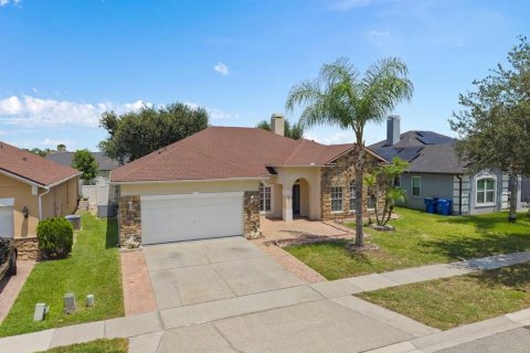 Villa ou maison à vendre à Orlando, Floride: 4 chambres, 235.51 m2 № 2203513 - photo 4