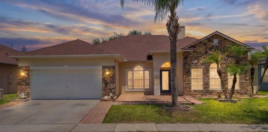 Villa ou maison à Orlando, Floride 4 chambres, 235.51 m2 № 2203513