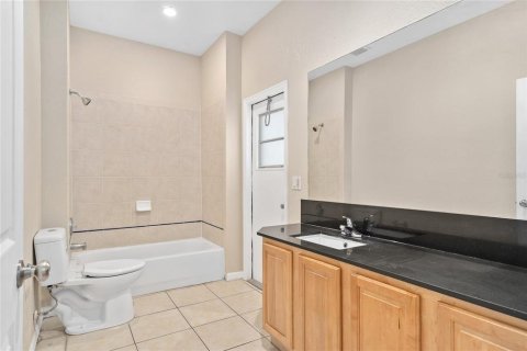 Villa ou maison à vendre à Orlando, Floride: 4 chambres, 235.51 m2 № 2203513 - photo 20