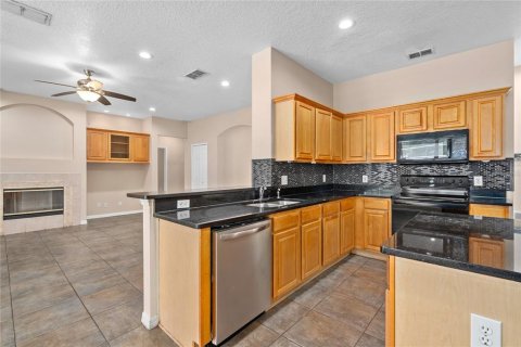 Villa ou maison à vendre à Orlando, Floride: 4 chambres, 235.51 m2 № 2203513 - photo 17