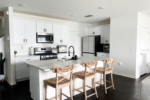 Casa en venta en Kissimmee, Florida, 4 dormitorios, 217.3 m2 № 1571966 - foto 29