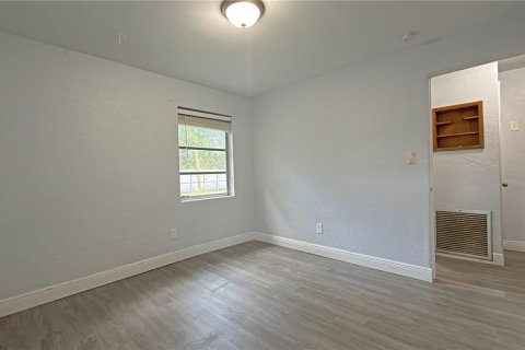 House in Daytona Beach, Florida 3 bedrooms, 114.46 sq.m. № 2259570 - photo 19