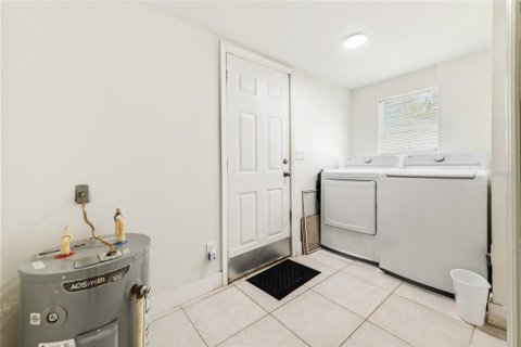 House in Flagler Beach, Florida 5 bedrooms, 167.22 sq.m. № 2354771 - photo 20