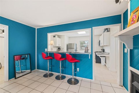 House in Flagler Beach, Florida 5 bedrooms, 167.22 sq.m. № 2354771 - photo 7
