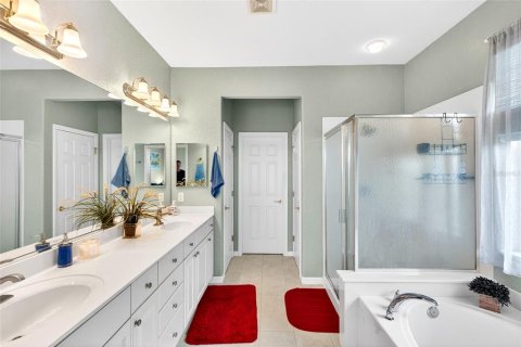 House in Summerfield, Florida 2 bedrooms, 173.73 sq.m. № 2099354 - photo 23