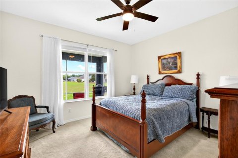 House in Summerfield, Florida 2 bedrooms, 173.73 sq.m. № 2099354 - photo 8